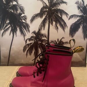 W size 9, M size 7.5 Magenta, 1460, Doc Martens. Worn once. Retails for $170.